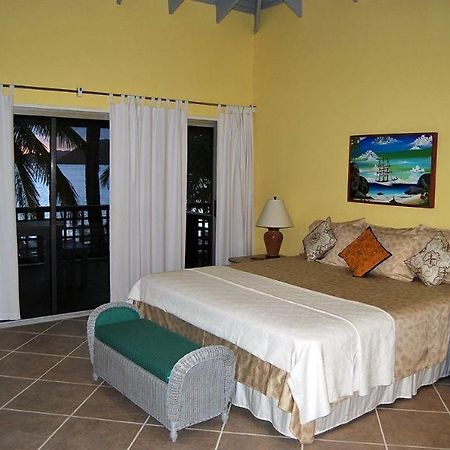 Fort Recovery Beachfront Villa & Suites Tortola Bagian luar foto